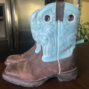 6.5 women’s flirt Durango cowboy boots